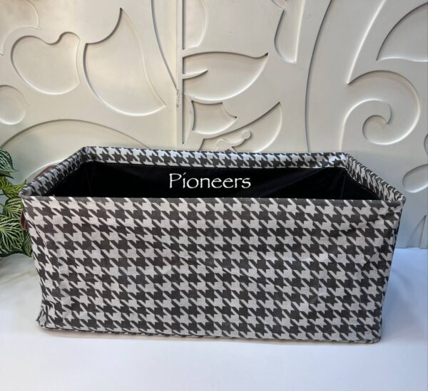 منظم ملابس كاروهات