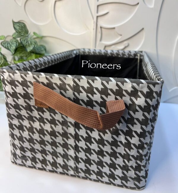 منظم ملابس كاروهات